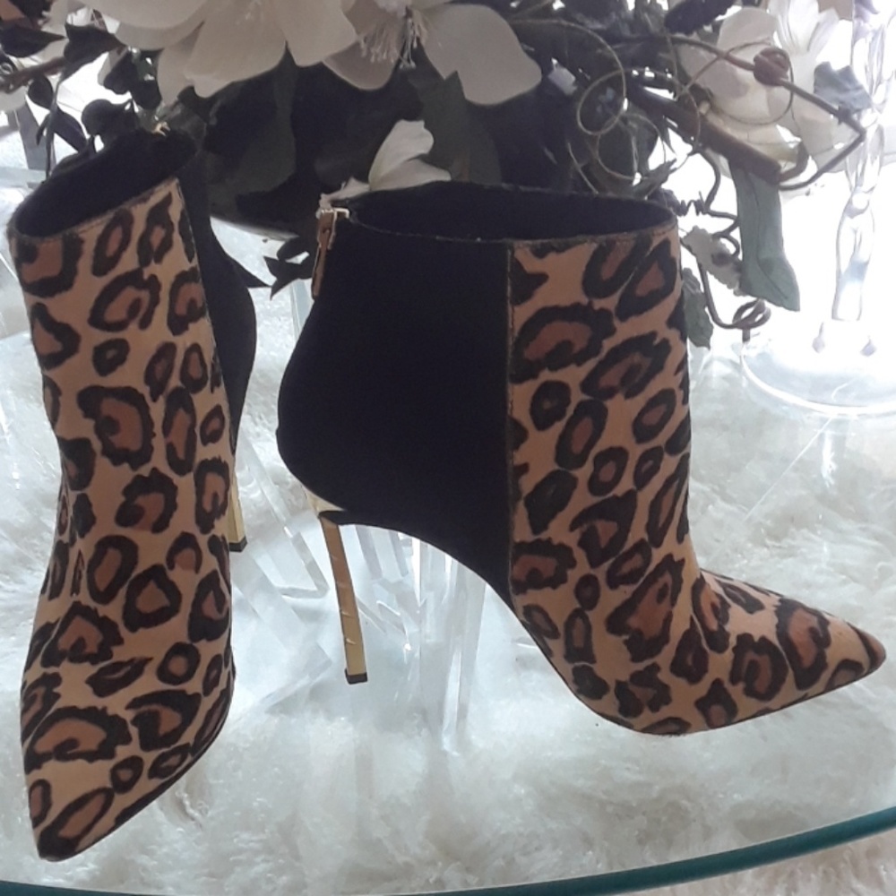 Booties - Picture 4 of 4
